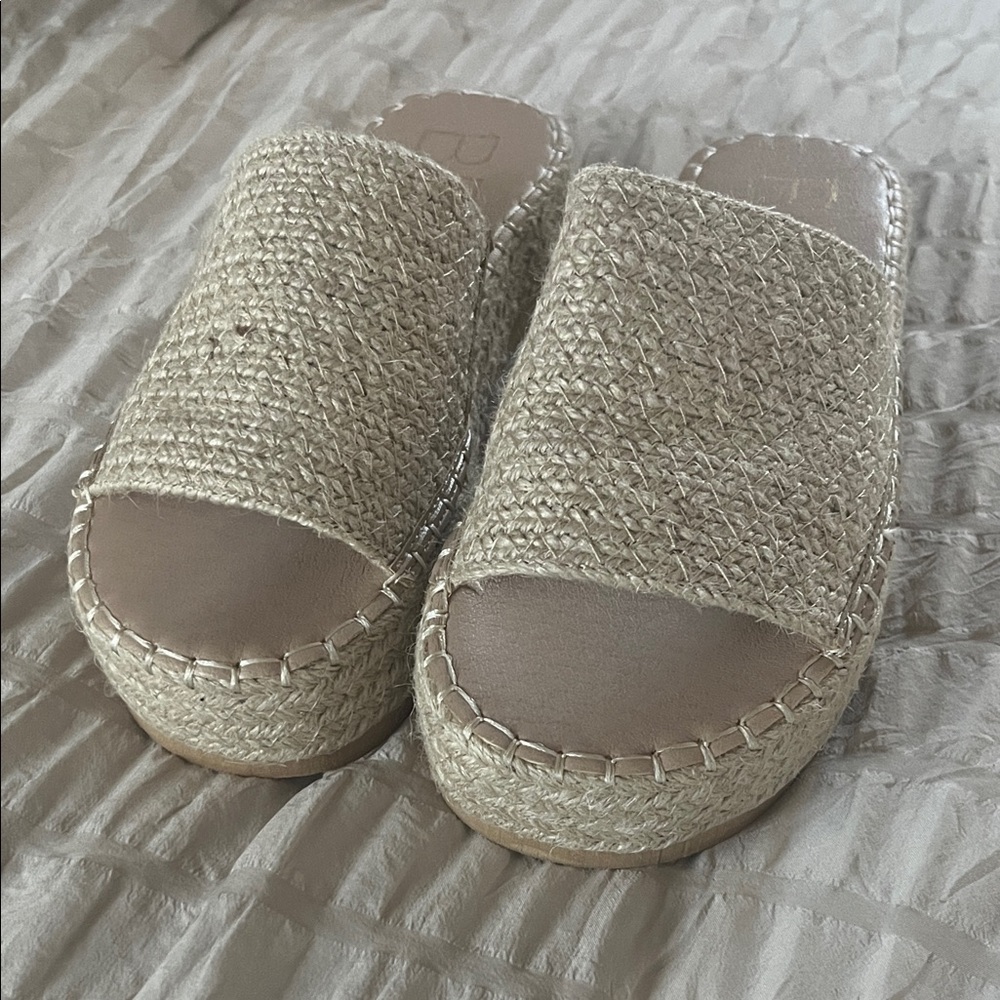 Elegant Beige Woven Platform Sandals